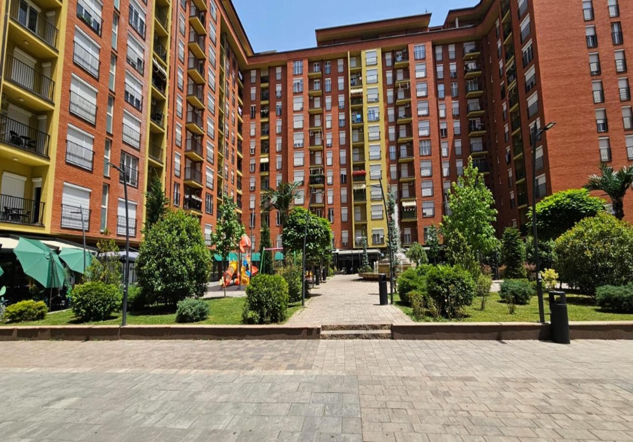 Value Living Apartment Урошевац Экстерьер фото